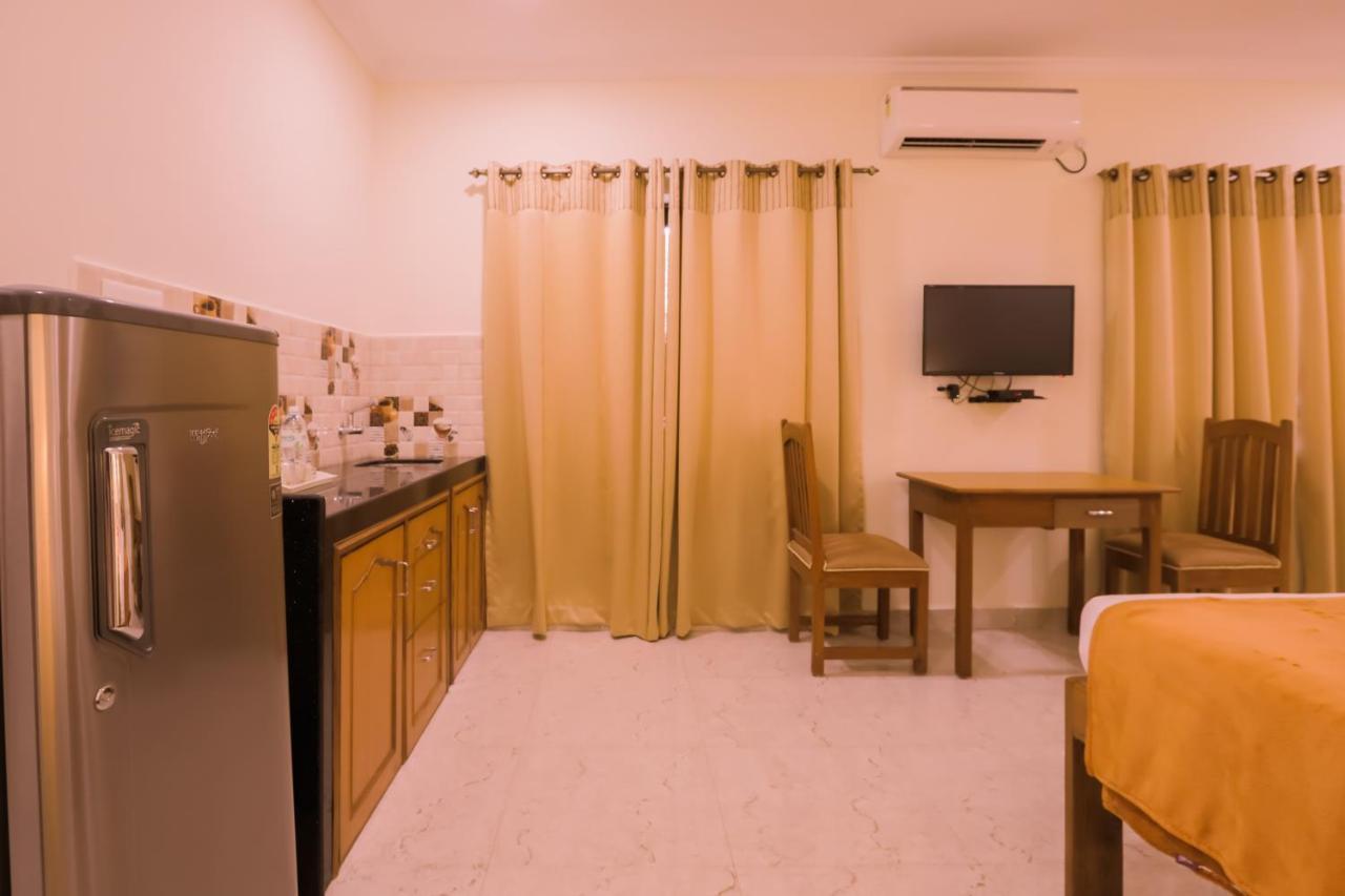 Primavera Holiday Homes-Family Run Goan Guest House Candolim Exterior photo