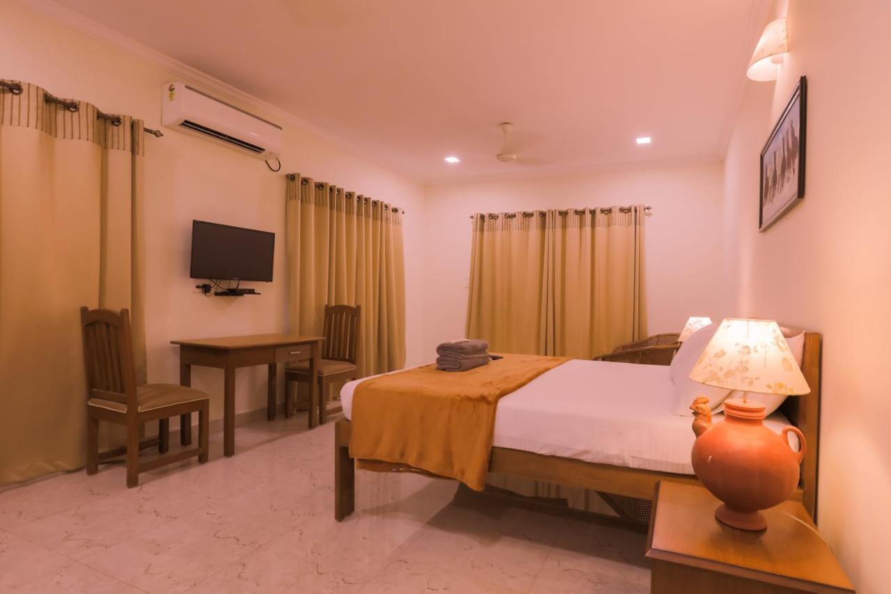 Primavera Holiday Homes-Family Run Goan Guest House Candolim Exterior photo