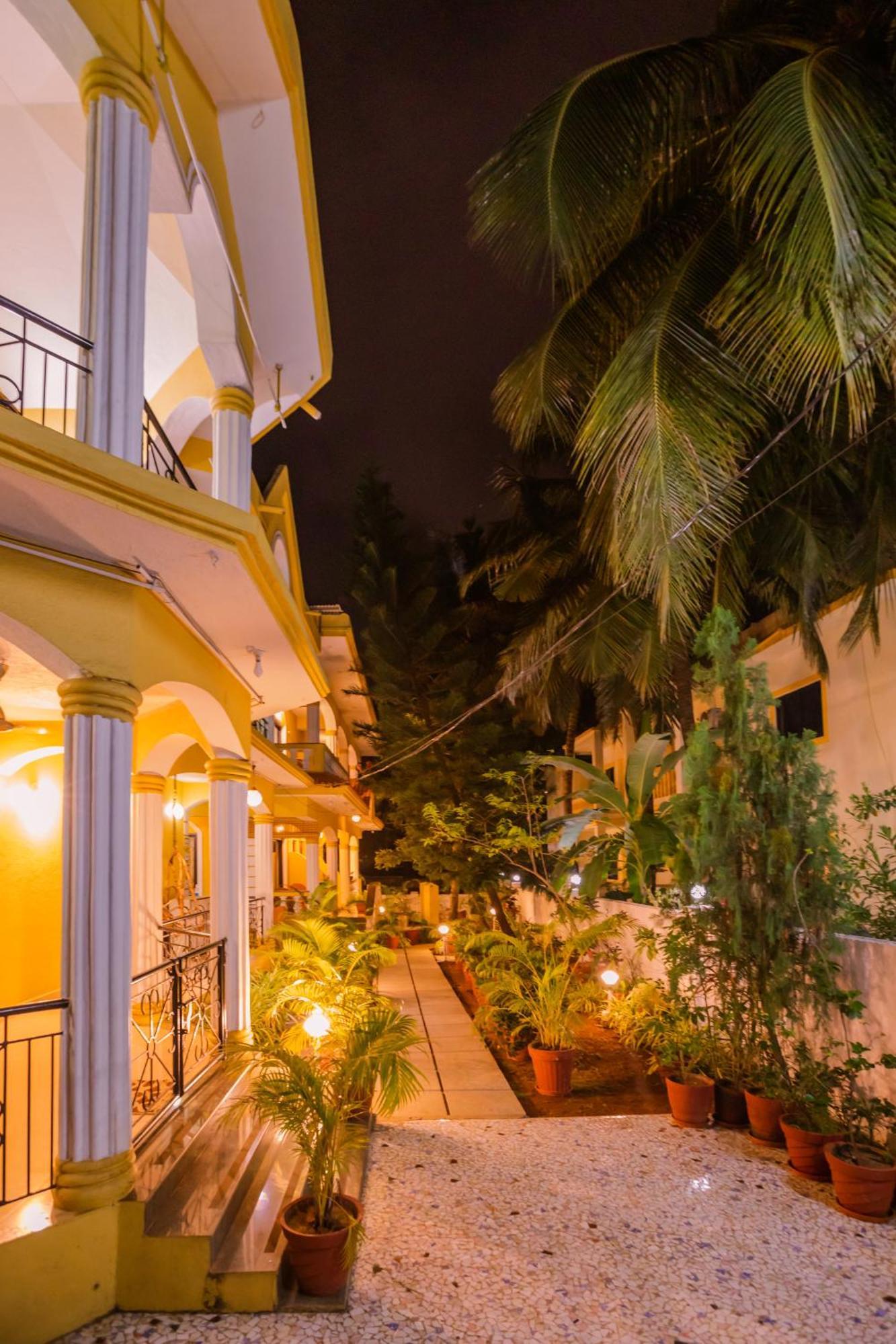 Primavera Holiday Homes-Family Run Goan Guest House Candolim Exterior photo